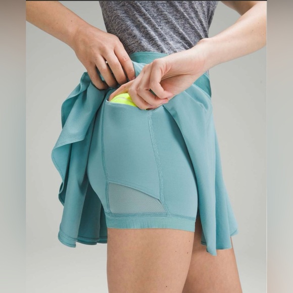 Lululemon Court Rival High-Rise Skirt
Tidal Teal size 10 NWT - Picture 5 of 10